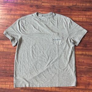 Banana Republic Men's graphic tee